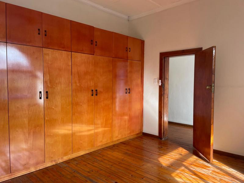 To Let 2 Bedroom Property for Rent in Woodstock Western Cape